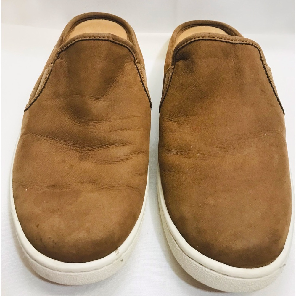 UGG Women’s Gene Sneakers Tan sz 9.5 - Picture 4 of 15